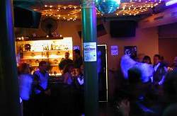 Ambiente Latino, Sch�tzenstr.