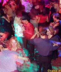 Caf� Roncalli, Theaterstrasse, Aachen (anklicken zum Vergr��ern, mit ALT+F4 wieder schliessen)