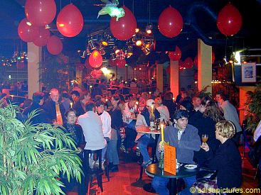 AXXES - click to enlarge - anklicken zum Vergr��ern, mit ALT+F4 wieder schliessen