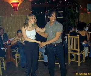 Salsa im El Paraiso (anklicken zum Vergr��ern, mit ALT+F4 wieder schliessen)