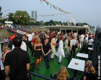 Salsaboot D�sseldorf